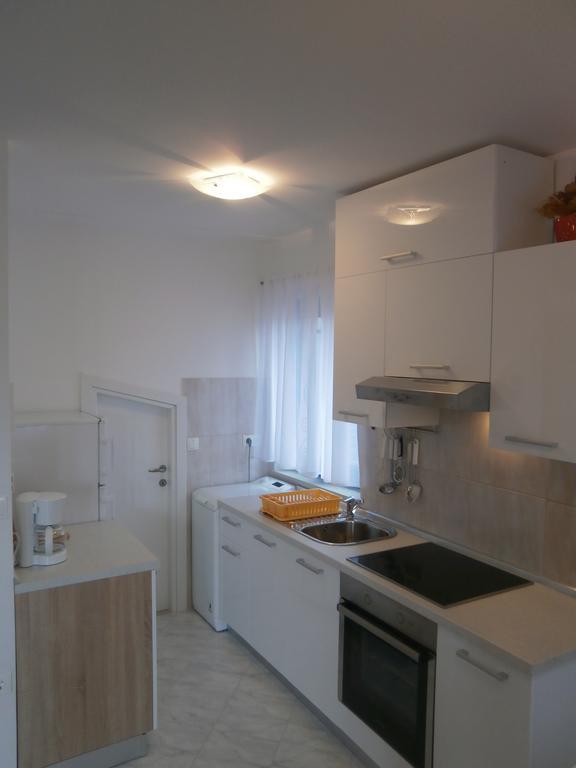 Apartments Crncic Šilo Kamer foto