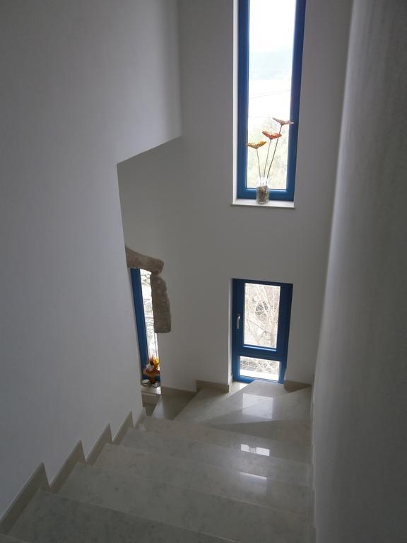 Apartments Crncic Šilo Buitenkant foto