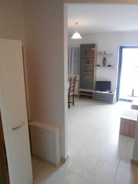Apartments Crncic Šilo Kamer foto
